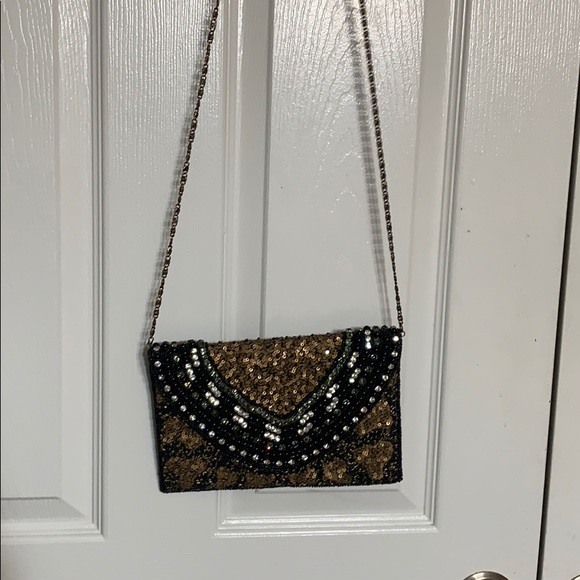 Hand beaded bag - Picture 2 of 7